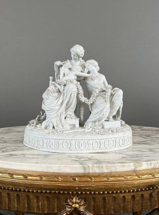 Statuette De Sèvres