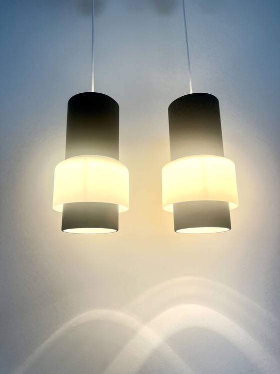 Image 1 of 2x Philips - Louis Kalff - NT61 (Cadix) lampes suspendues