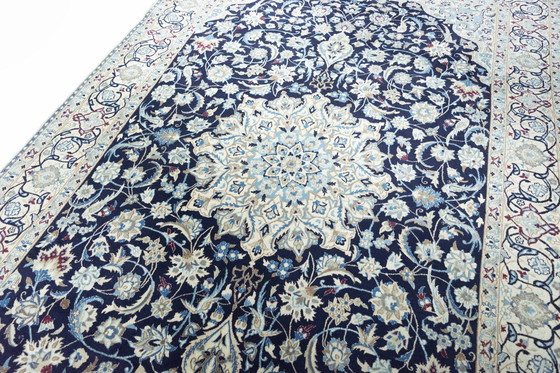 Image 1 of Hand Knotted Persian Carpet Nain With Silk - 316 X 200 Cm