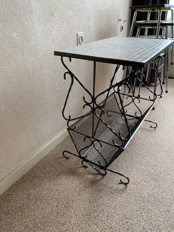 Image 1 of Wrought iron table / magazine rack