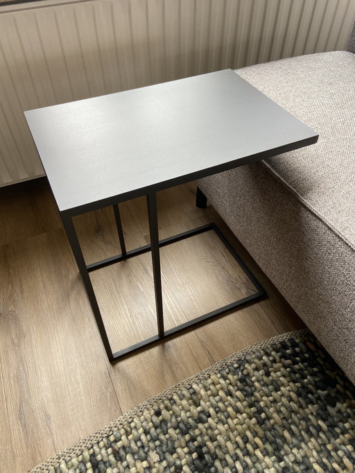 Table d'appoint design Metaform BT1