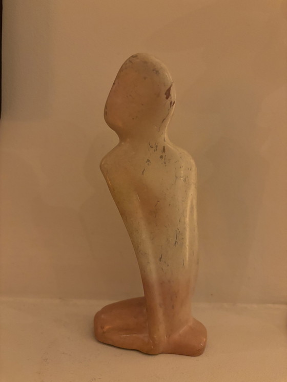 Image 1 of Bellissima statua di un uomo che prega.