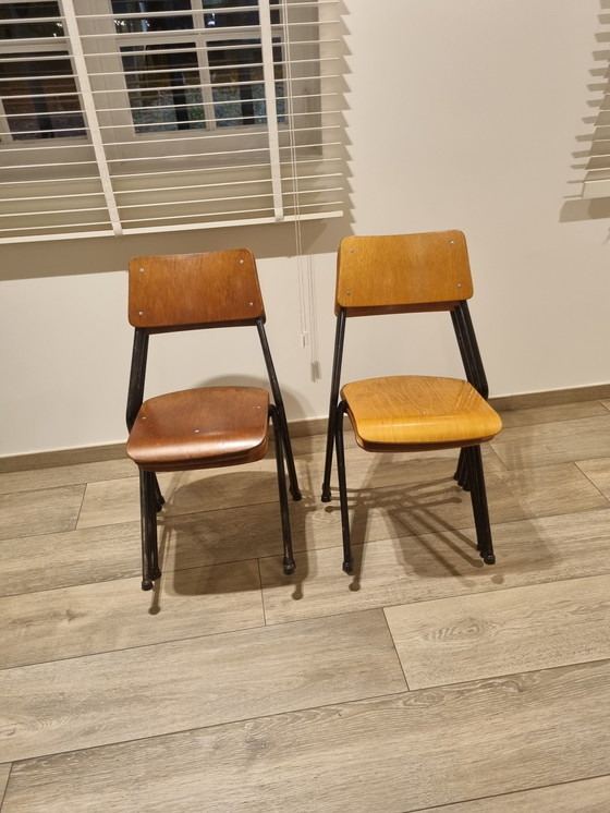 Image 1 of 6x Ahrend De Cirkel Chairs