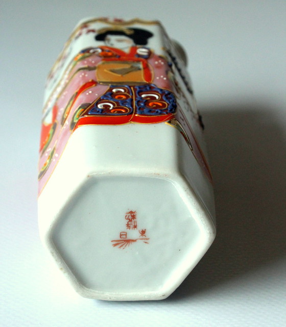 Image 1 of Asian sake set - sake bottle with 6 sake cups