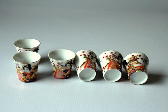 Image 1 of Asian sake set - sake bottle with 6 sake cups