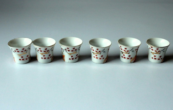 Image 1 of Set de saké asiatique - Bouteille de saké avec 6 tasses à saké