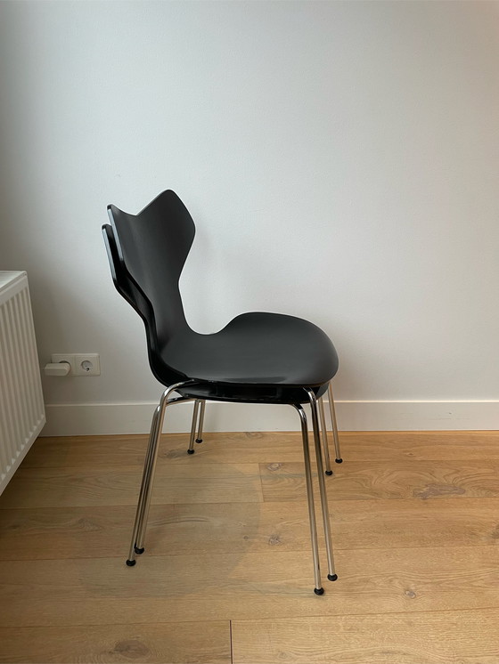 Image 1 of Grand Prix Chair by Fritz Hansen