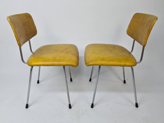 Image 1 of 2x Gispen 1231 chairs