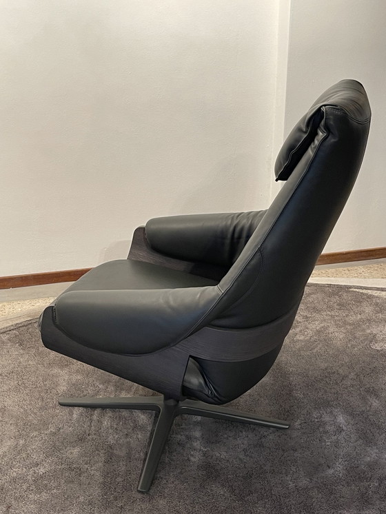 Image 1 of Leolux Cream recliner plus Noli leather