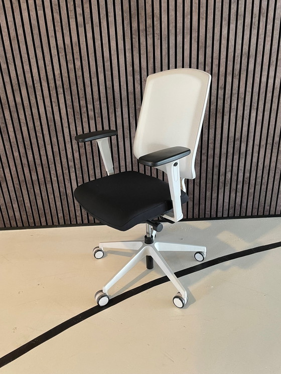 Image 1 of The Senator Group Clippe office chair