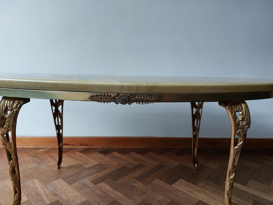 Image 1 of Vintage oval marble look coffee table