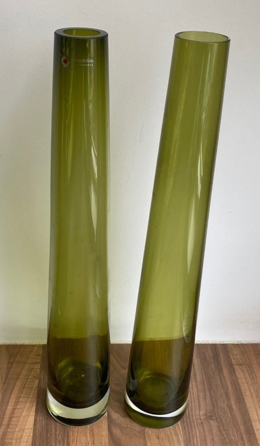 Wreszniak Glassworks - Two large green glass vases