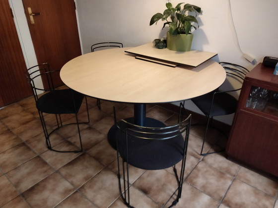 Image 1 of Chaises de salle à manger en fil d'acier, 4 pièces