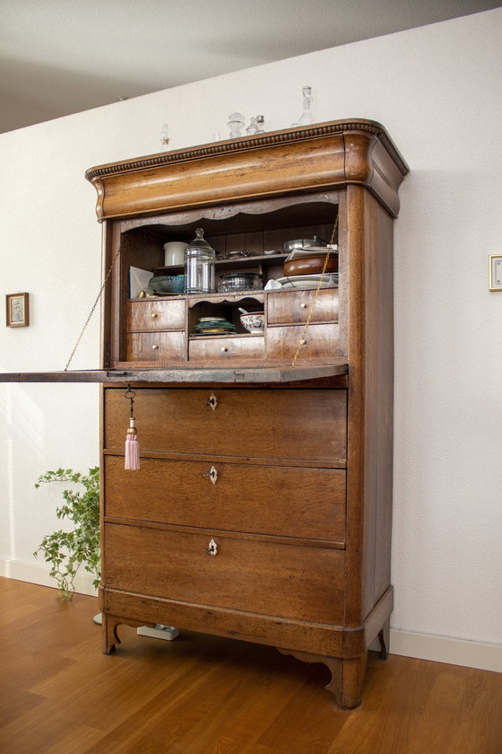 Image 1 of Secretaire