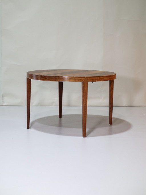 Dining table extendable Severin Hansen