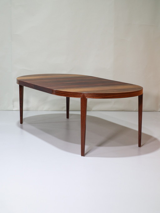 Haslev Mobelfabrik dining table by Severin Hansen