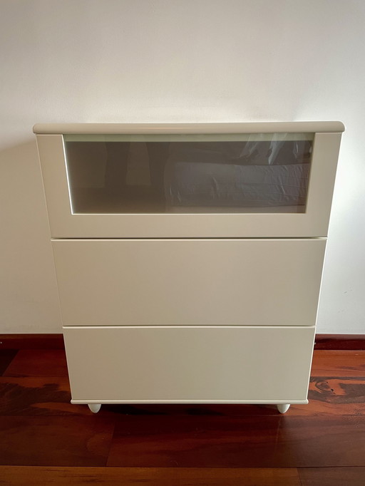 Hülsta Dresser