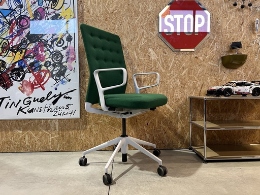 Vitra Id Trim Desk Chair, Showroom Target