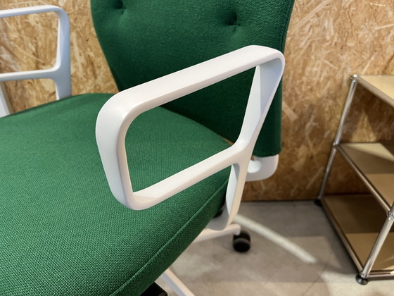 Image 1 of Vitra Id Trim Desk Chair, Showroom Target