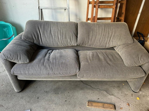 Cassina Maralunga Sofa With Two Chairs - Gray