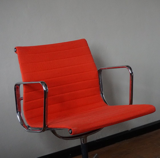 Image 1 of 4x Vitra Eames Ea107