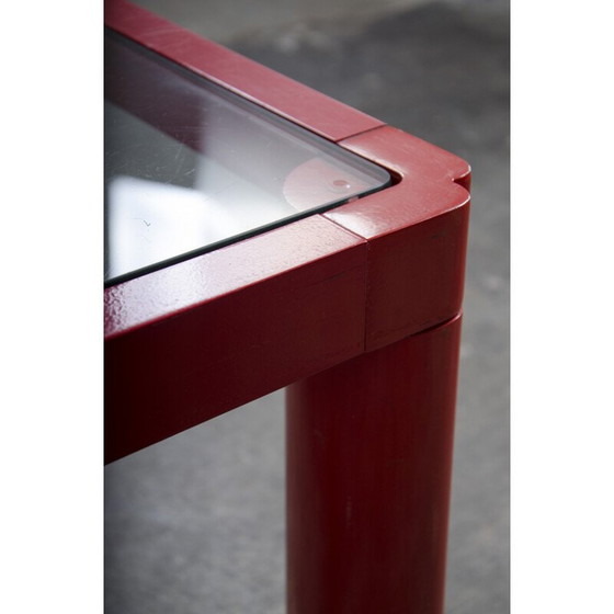 Image 1 of Vintage red coffee table by Kho Liang le for Artifort, 1970