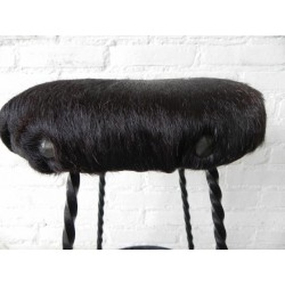 Image 1 of Tabouret vintage recouvert de peau de vache