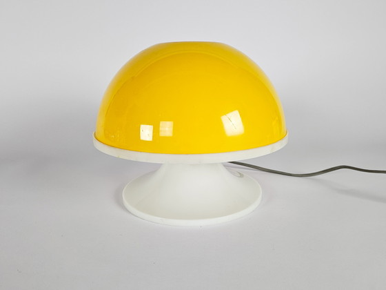 Image 1 of Luxus - Lampe champignon - Âge de l'espace - design plastique - Suède - années 1960