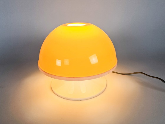 Image 1 of Luxus - Lampe champignon - Âge de l'espace - design plastique - Suède - années 1960