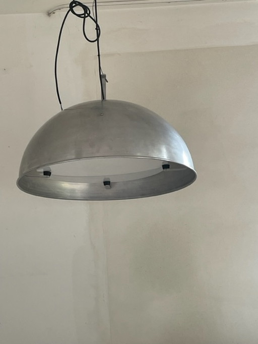 van Uum hanging lamp