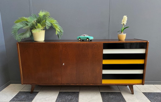 Jiroutek larger sideboard model U 460 in Yellow by Interier Praha 1960s