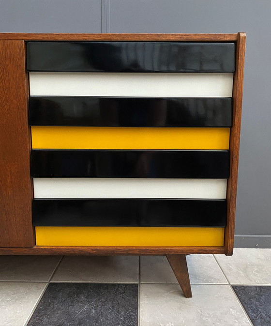 Image 1 of Buffet Jiroutek modèle U 460 en jaune par Interier Praha 1960s