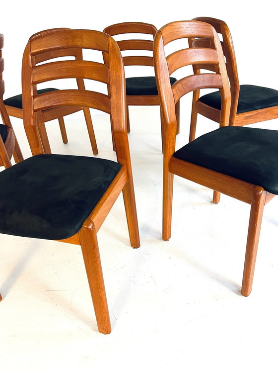 Image 1 of 6X Dyrlund Dining Chair