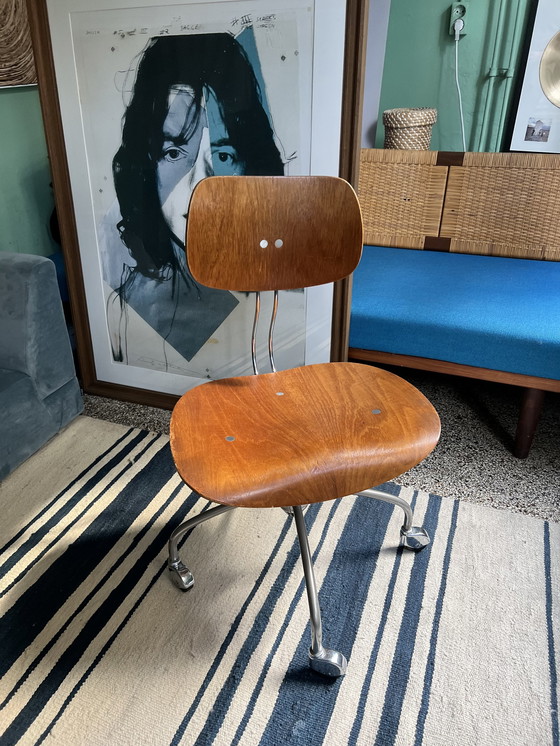 Image 1 of Wilde and Spieth Egon Eiermann armchair