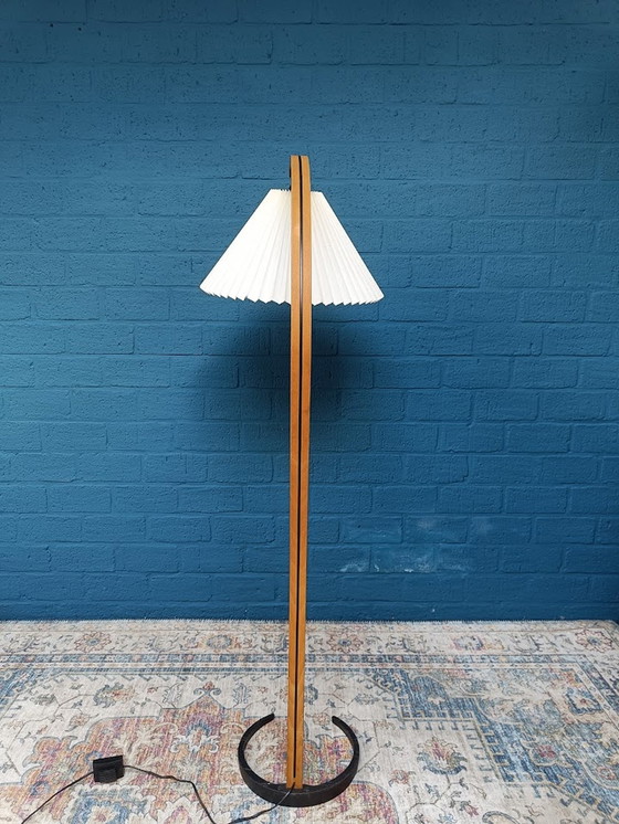 Image 1 of Lampadaire vintage Caprani