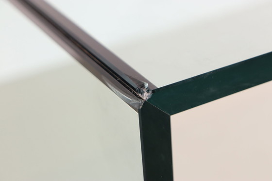 Image 1 of Strong custom-made Glass Table