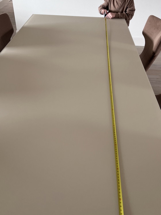 Image 1 of Table Willisau