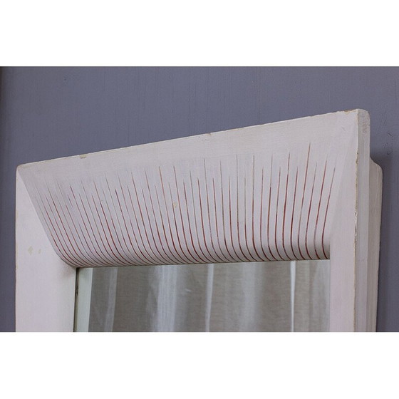 Image 1 of Specchio vintage a forma trapezoidale con cornice in legno, Italia 1950