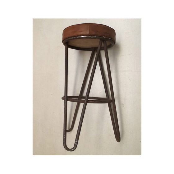Image 1 of Pair of vintage chromed tubular metal stools "B114" by Marcel Breuer, 1930