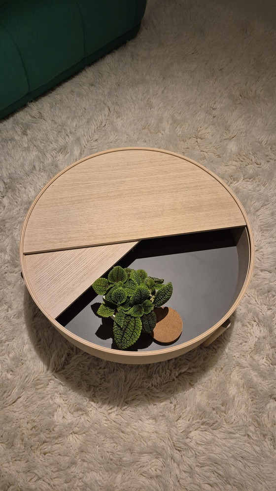 Image 1 of Mesa de centro Woud Arc de 66 cm de madera de fresno pigmentada en blanco 