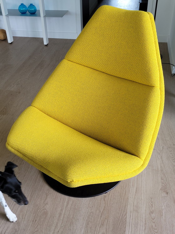 Image 1 of Chaise Artifort F510