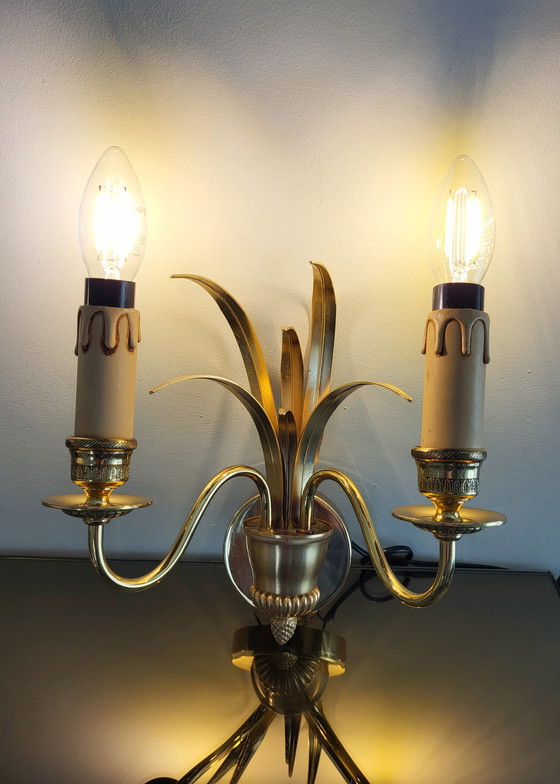 Image 1 of Boulanger Pineapple brass wall lamp