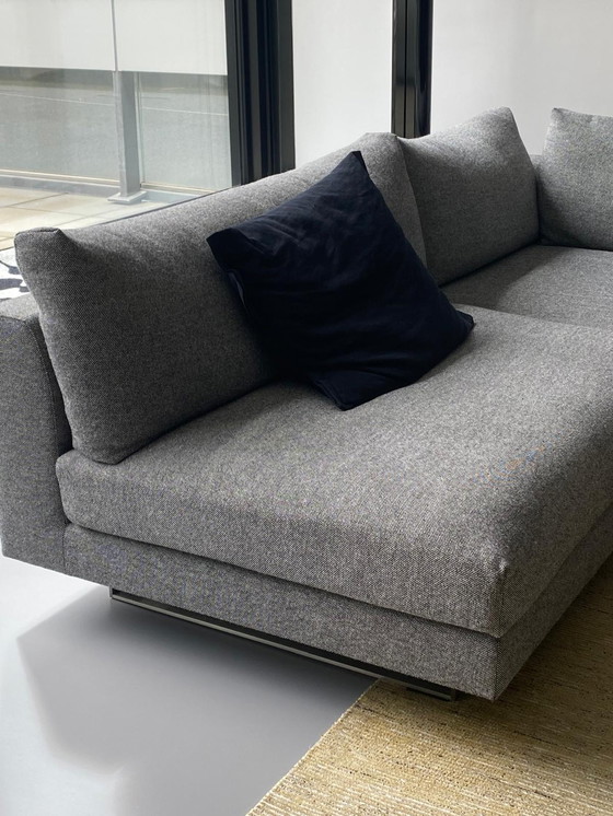 Image 1 of Montis Axel XL sofa