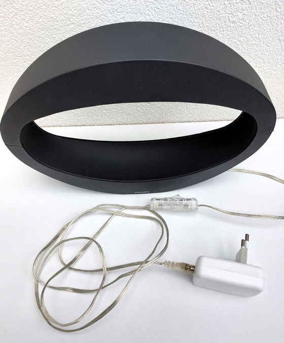 Image 1 of Lampe de table noire Philips