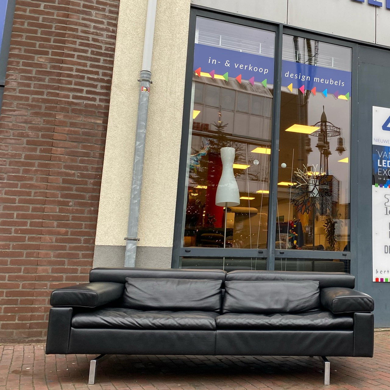 Jori Shiva Bank in pelle nera L195
