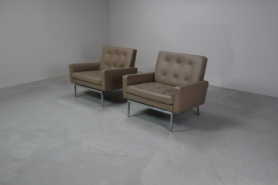 Image 1 of Florence Knoll lounge chairs model 65a for Knoll International