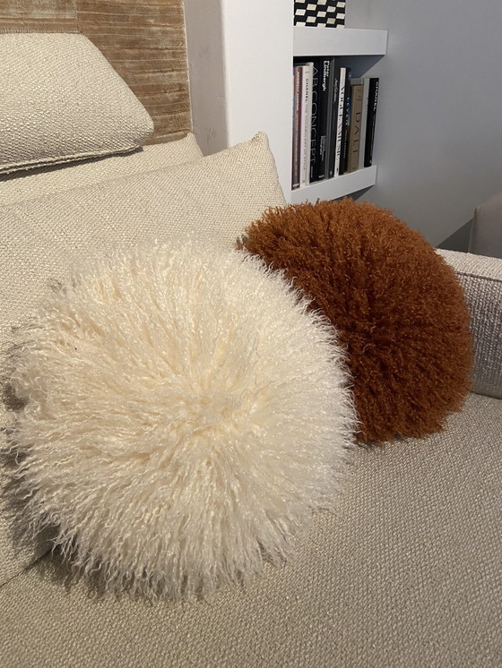 Image 1 of 2x Montel cushions