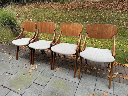 Set Of 4 Arne Hovmad Dining Chairs