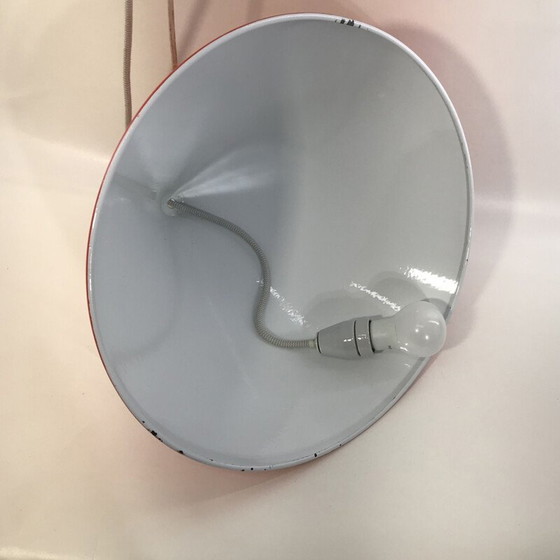 Image 1 of Lampada a sospensione vintage smaltata bianca di Arne Jacobsen per Louis Poulsen, Danimarca 1950