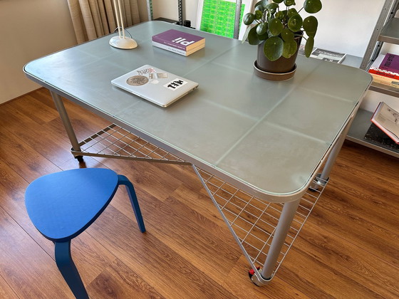 Floor desk ikea sale